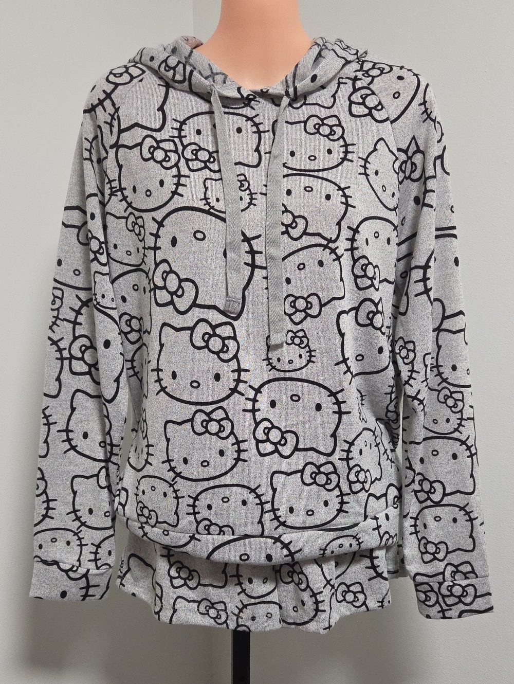 Hello Kitty Lounge Set